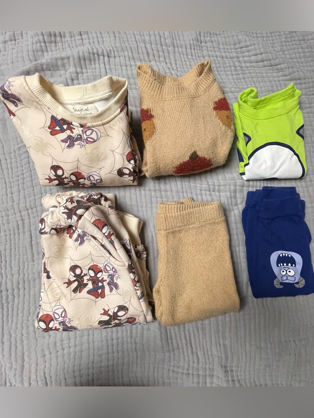 Kids set of three matching sets size 12-18M
